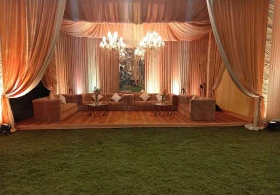 Candlelit wedding reception decor